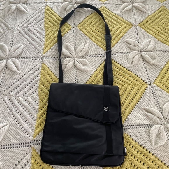 Pacsafe brand purse bag black NWOT - Picture 3 of 8